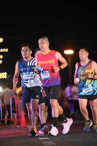 BIB: 
                            <button type="button" onclick="openModal(24469144)" class="btn btn-primary btn-sm float-right btn-popup" data-toggle="modal" data-target=".modal-high-quality">
                        <i class="fas fa-shopping-cart"></i> Add to Cart
                    </button>
                                            <button type="button" onclick="isThisMe(24469144, true)" class="btn btn-success btn-sm float-right btn-popup btn-isme hidden" data-toggle="tooltip" data-placement="bottom" title="นี่คือรูปของคุณใช่ไหม คลิกที่นี่เพื่อเอาเข้าอัลบั้ม">
                        <i class="fas fa-plus"></i> Add to album
                    </button>
                    <button type="button" onclick="isThisMe(24469144, false)" class="btn btn-warning btn-sm float-right btn-popup btn-isnotme hidden">
                        <i class="fas fa-ban"></i> Remove from album
                    </button>